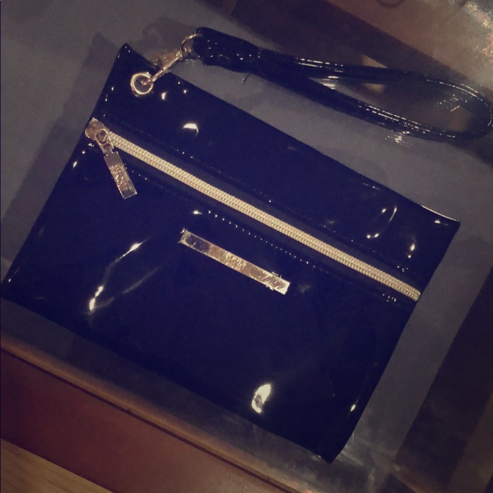 Jones clutch bag